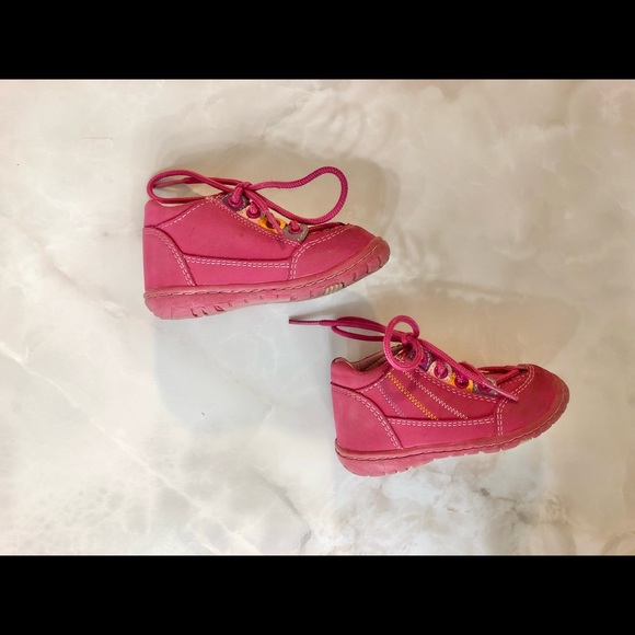 Girls Toddler Size 4 Wee Walkers Runner Walking Shoe Rubber Sole Ankle Support - Picture 5 of 7